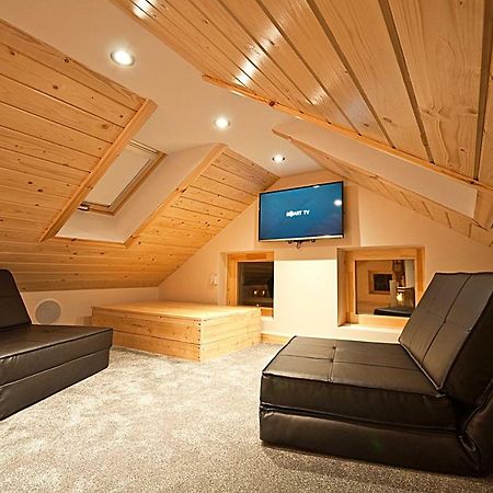 הוילה בורנמות' Alum Chine Log Cabin מראה חיצוני תמונה